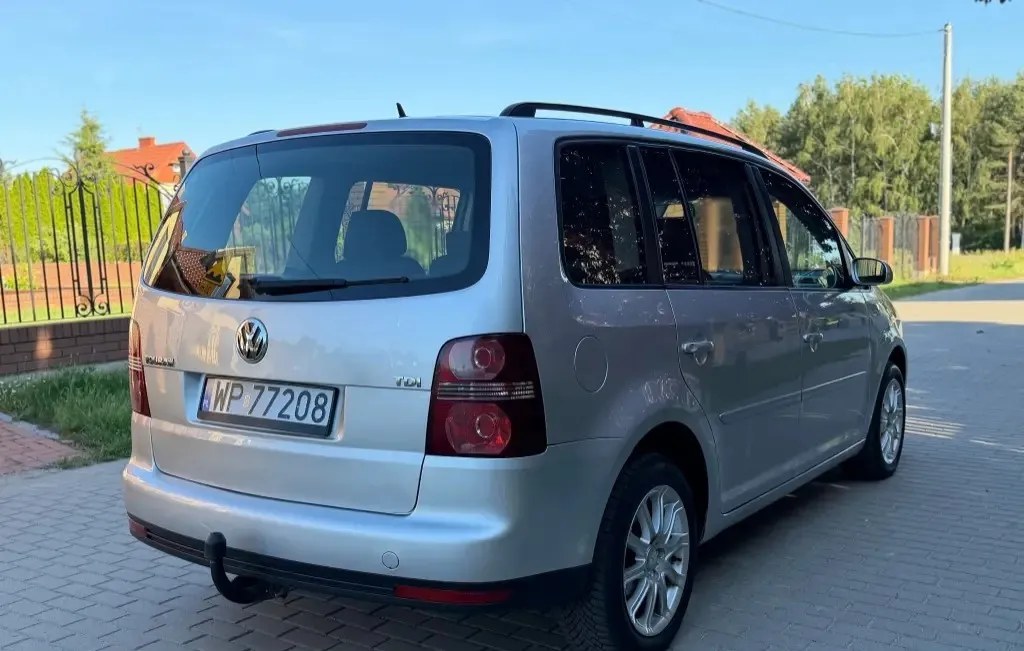 Vw Touran 2 0 Tdi Webasto 4 400 eur