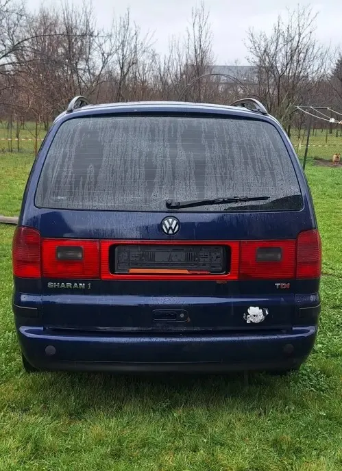 Volkswagen Passat 4 000 lei
