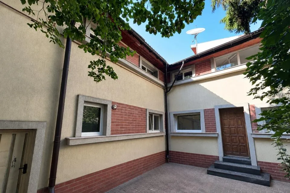 O casa cu radacini pe strada unui voievod enigmatic- Tugomir Voievod nr 11