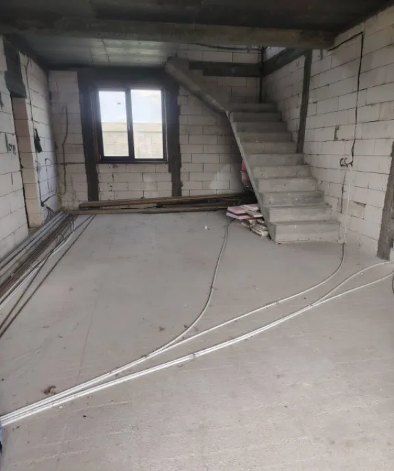 Casa tip duplex de vanzare 144 mp zona Jumbo Craiova