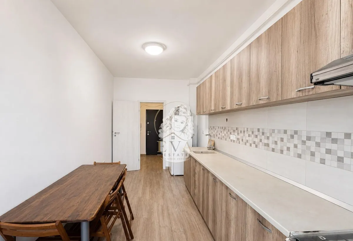 Cartierul Latin apartament 2 camere de inchiriat