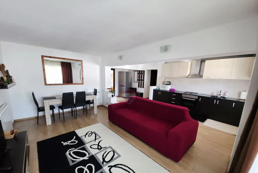 Apartament 3 camere Central Piatra Neamt Finisat Modern