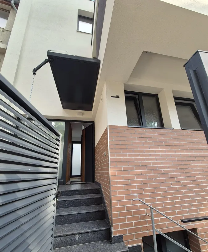 Parcul Carol Lanariei 107 Bucuresti S P 2e 3r 280 mp locuit/comercial