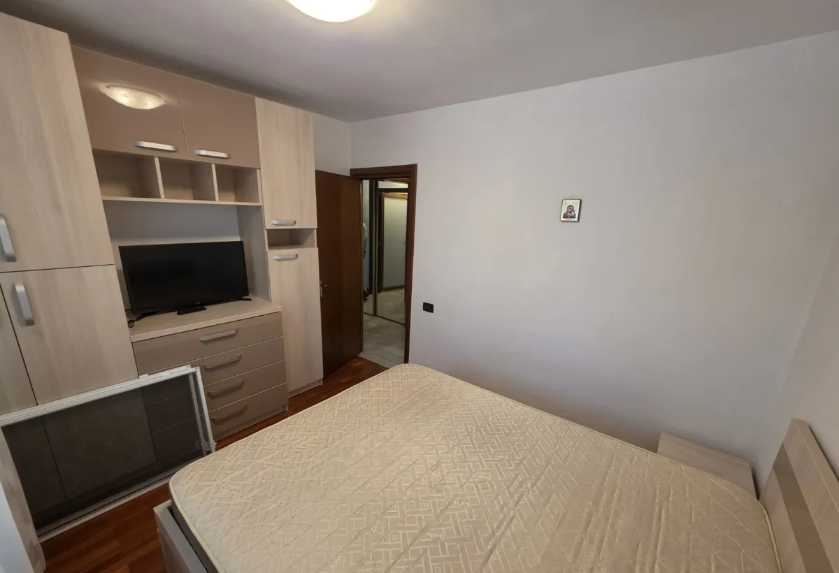 Fundeni 5 minute Spitalul Fundeni bloc 4 etaje centrala pe Pescarilor