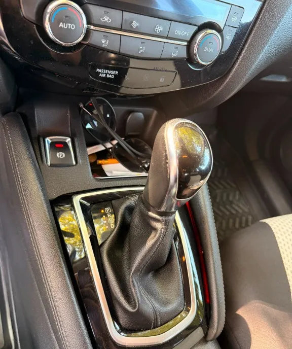 Nissan Qashqai model facelift 2018 13 500 eur
