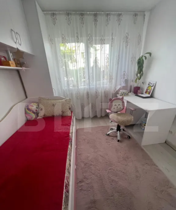 Apartament 3 camere 63 10 mp la cheie zona Blocuri Campi