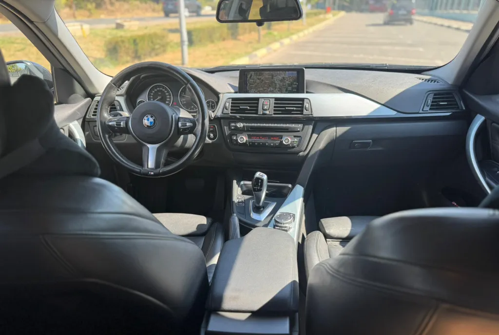 BMW f30 2014 n47 Navi mare icirc ncalzire scaune 9 700 eur