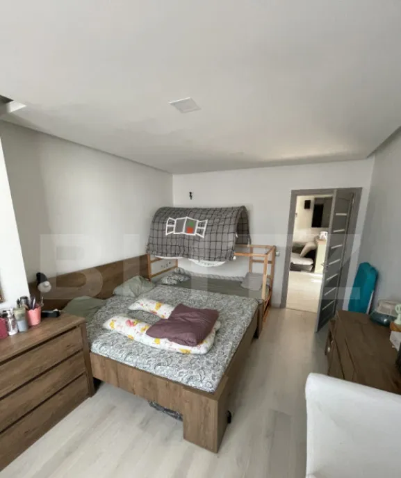 Apartament cu 3 camere 82 mp terasa de 21 mp Sannicoara