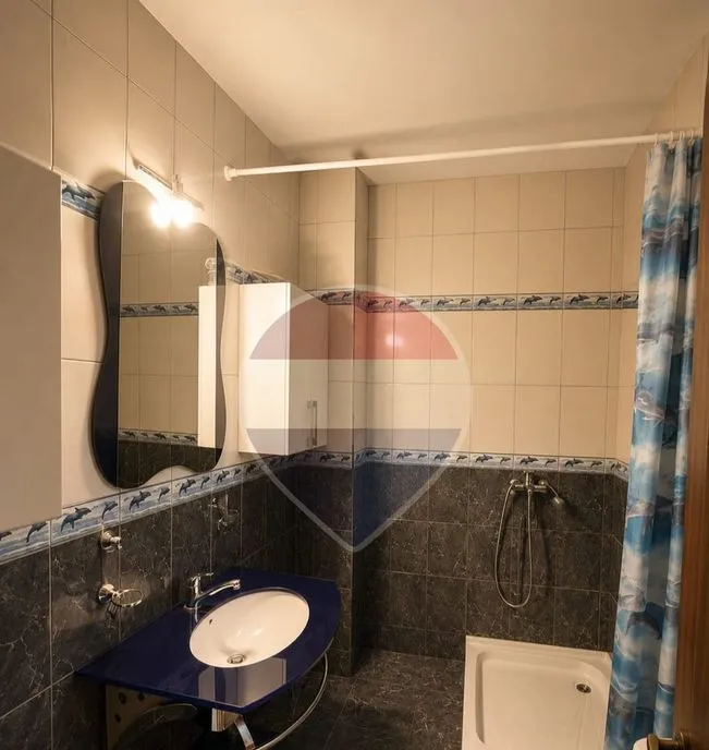Casa spatioasa cu garaj Mogosoaia foarte aproape d