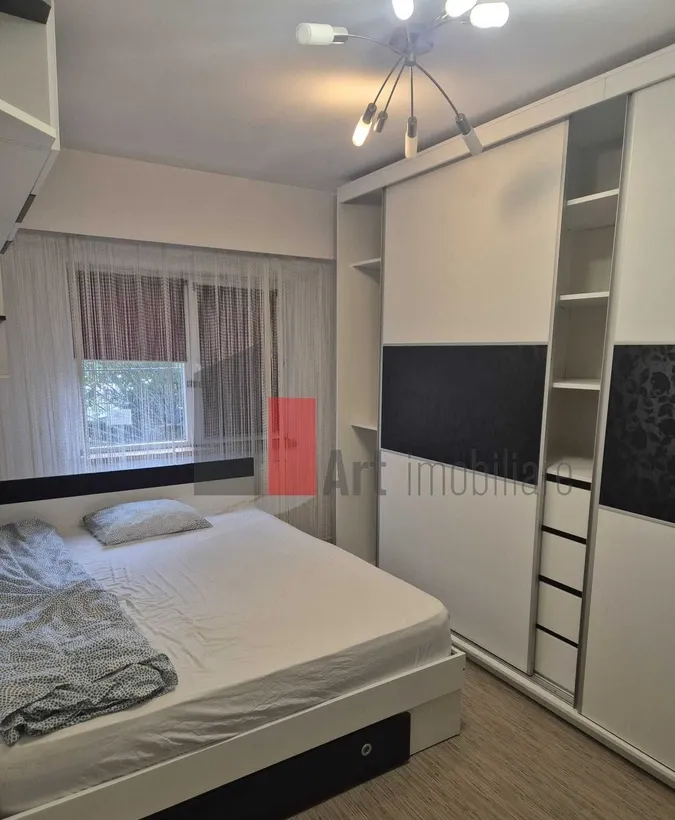 Vanzare apartament 3 camere Crangasi Lacul Morii