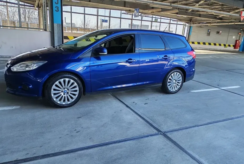 Ford Focus mk3 break FACELIFT 3 899 eur