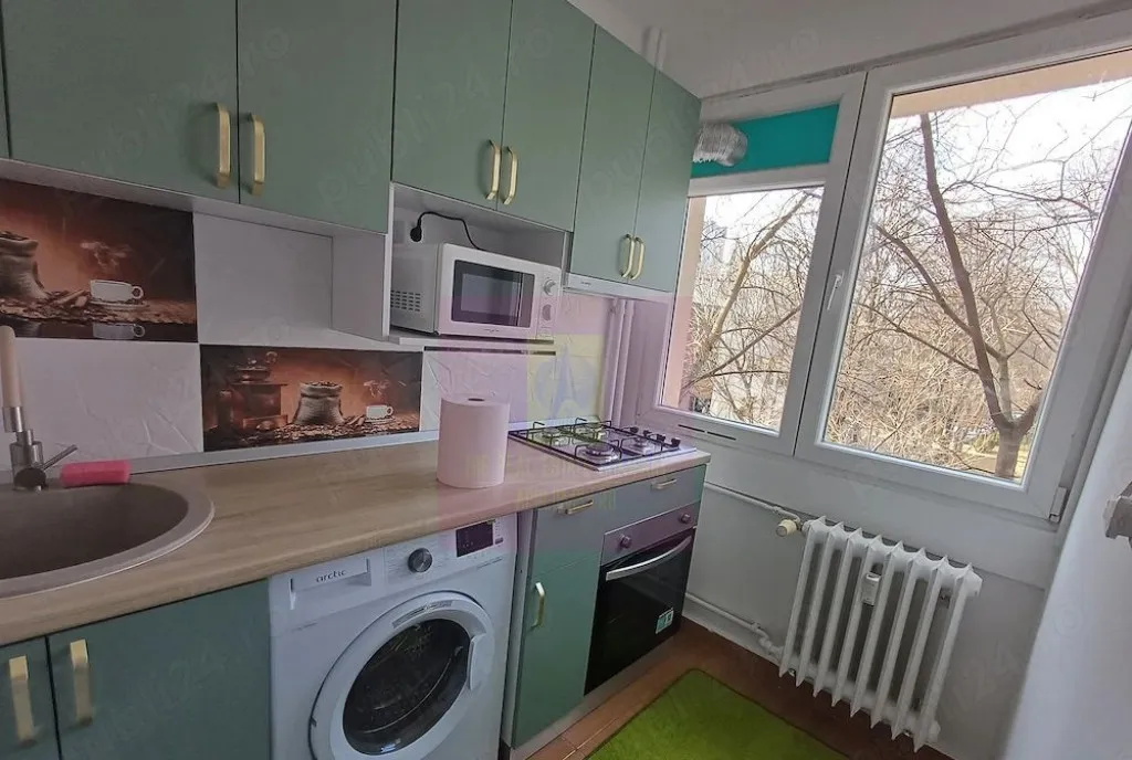 Ap 3 camere renovat complet langa ior si metrou T