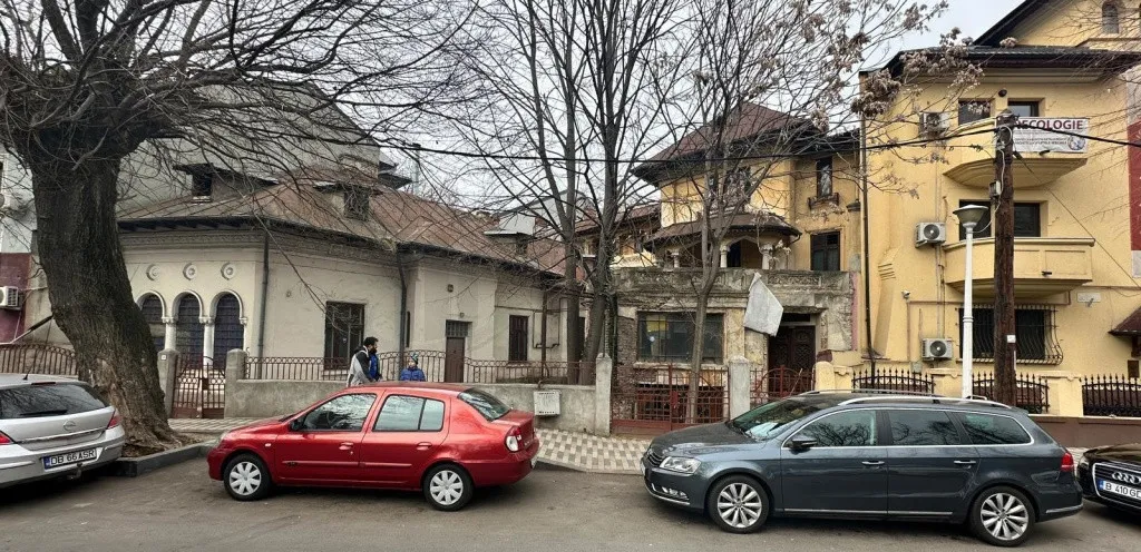 Apartament deosebit de 4 camere Herastrau