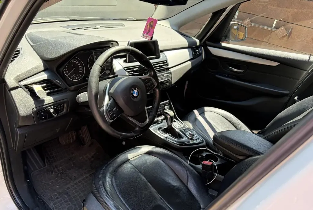 Bmw seria 2 218 automat 7 650 eur
