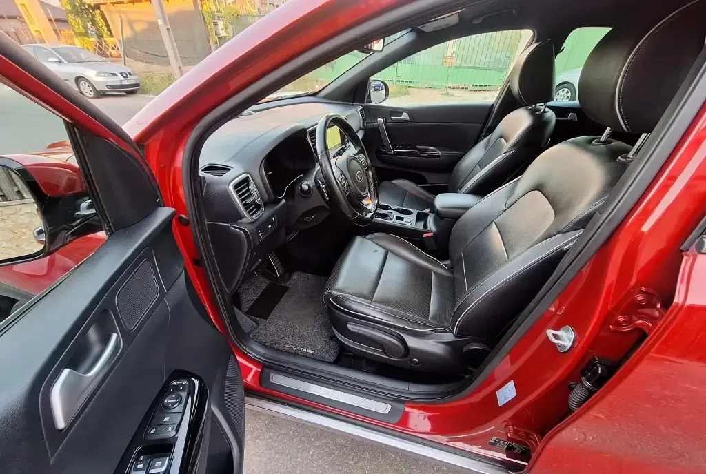 Kia sportage -2019 - 4x4 -gt line -99 000 km -cutie automata 17 950 eur