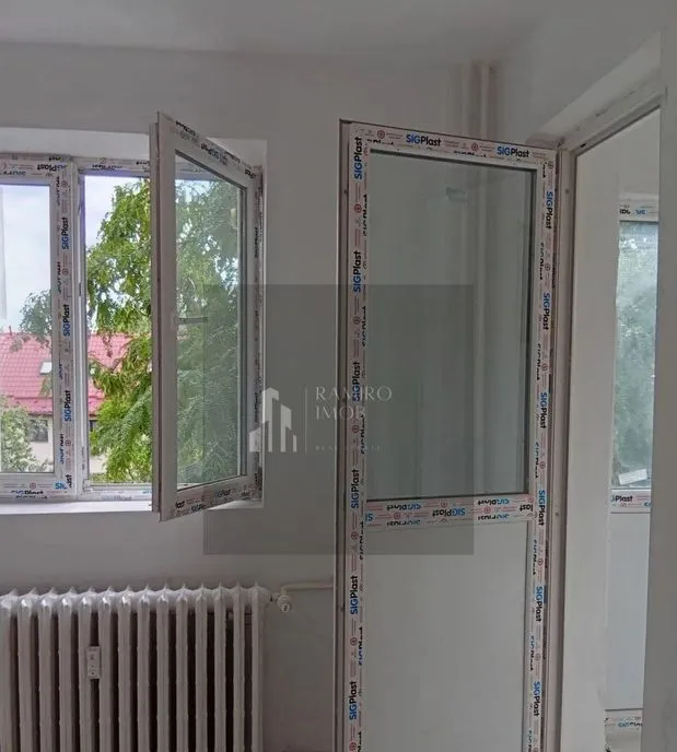 Apartament 2 camere decomandat 45mp Constantin Brancovean