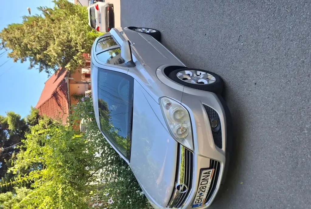 Opel astra H 1 6 2 200 eur