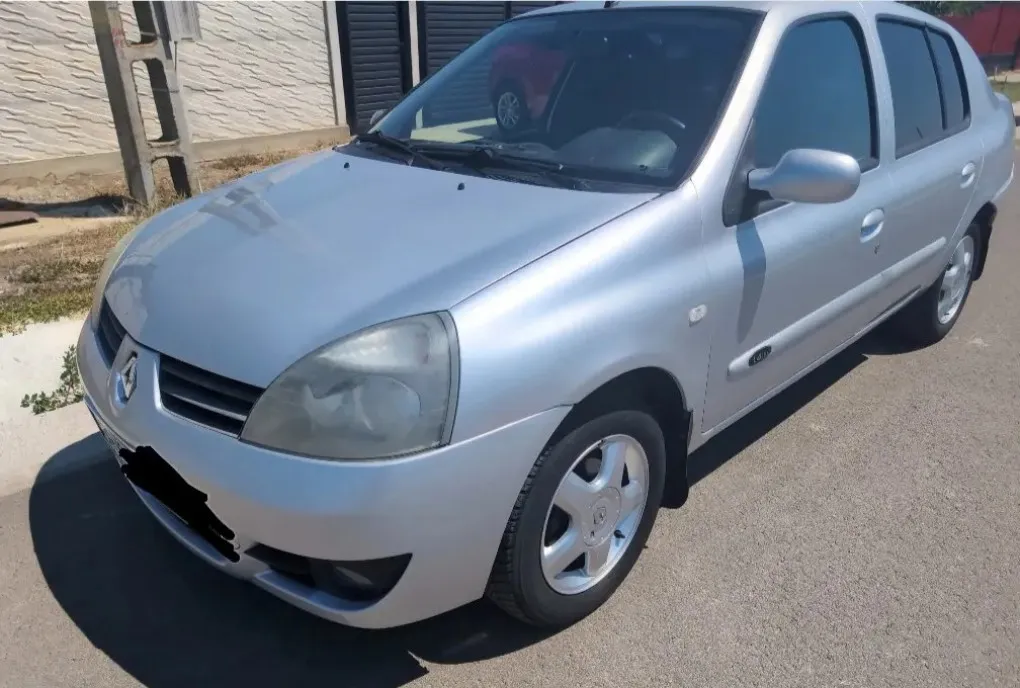 Renault Clio Symbol 1 4 16V 2007 2 100 eur