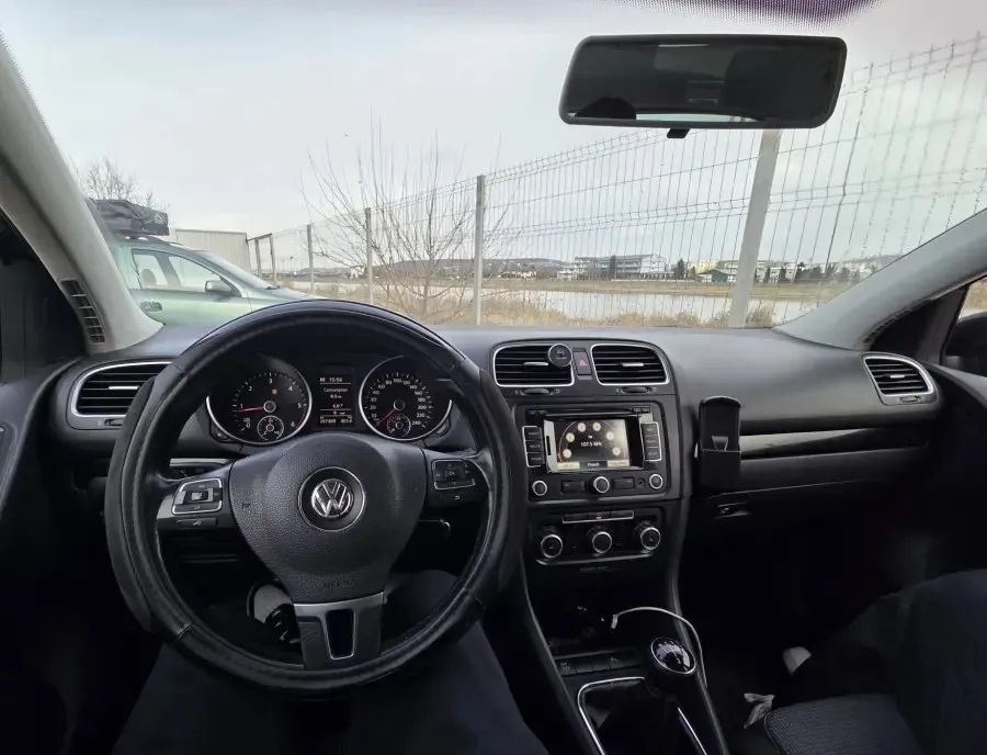 Volkswagen Golf 6 3 700 eur