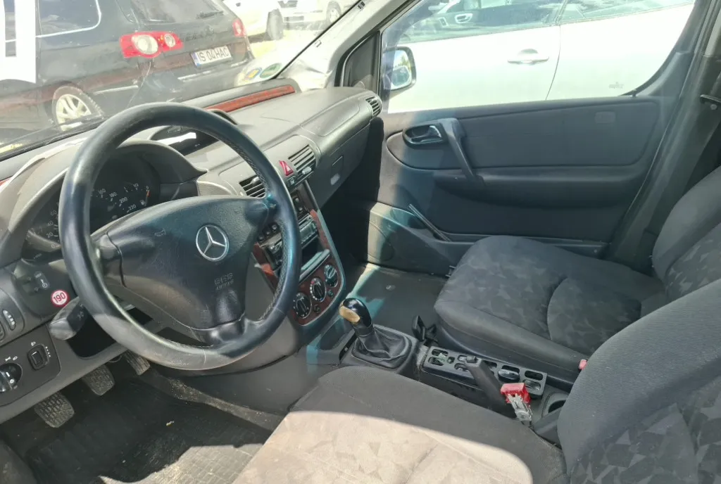 Mercedes Benz Vaneo 2007 1 6 1 500 eur