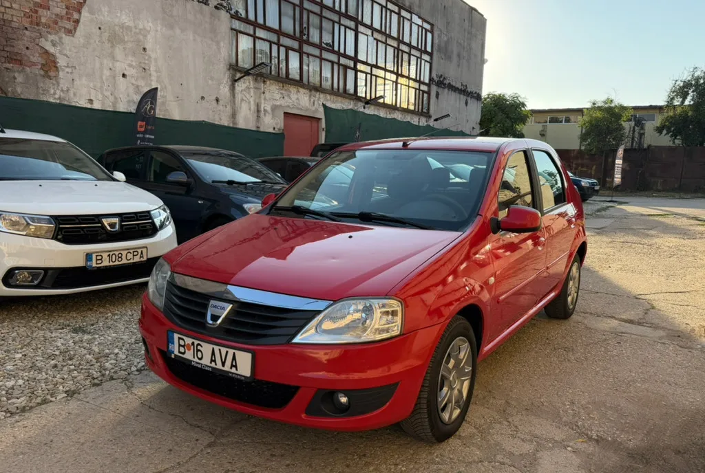 Dacia Logan 1 6 16V 105 CP / Benzina / AC / 2 Chei / Stare Foarte Buna 2 490 eur