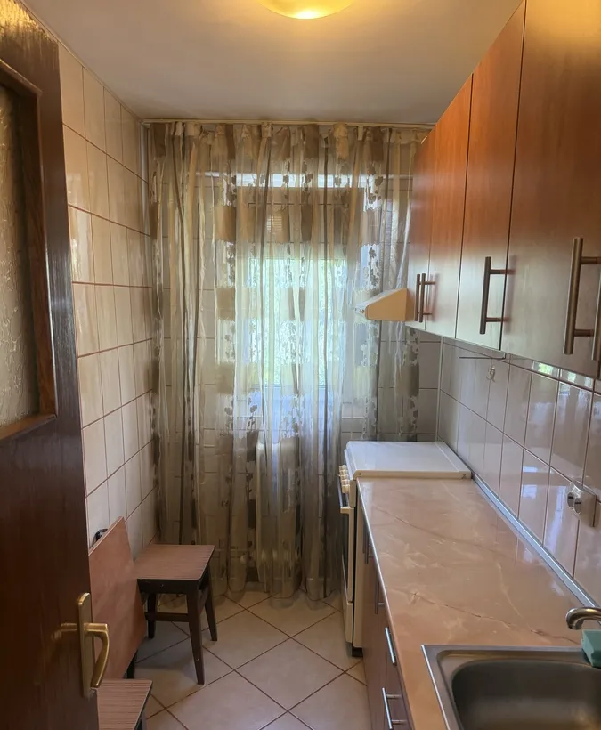Brancoveanu de inchiriat 2 camere mobilat utilat bloc reabilitat termic