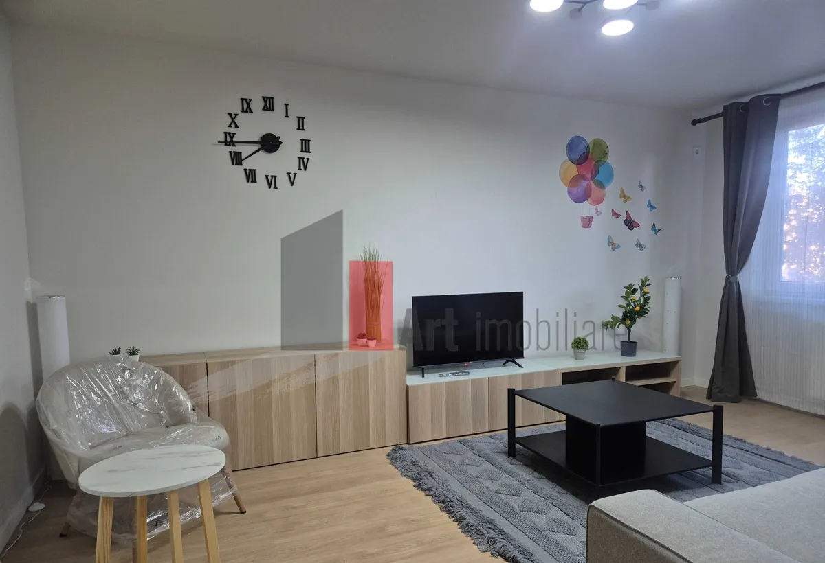 Prelungirea Ghencea 36 inchiriez apartament 4 camere complet renovat