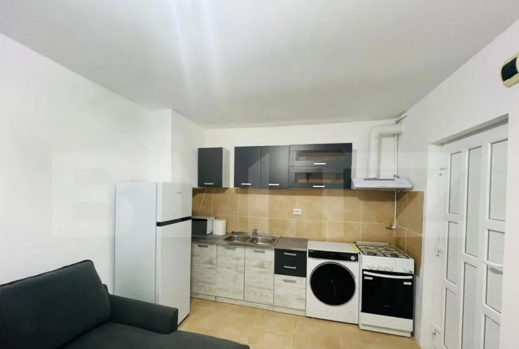 Garsoniera in centrul Clujului 19 mp 15 mp terasa zona st