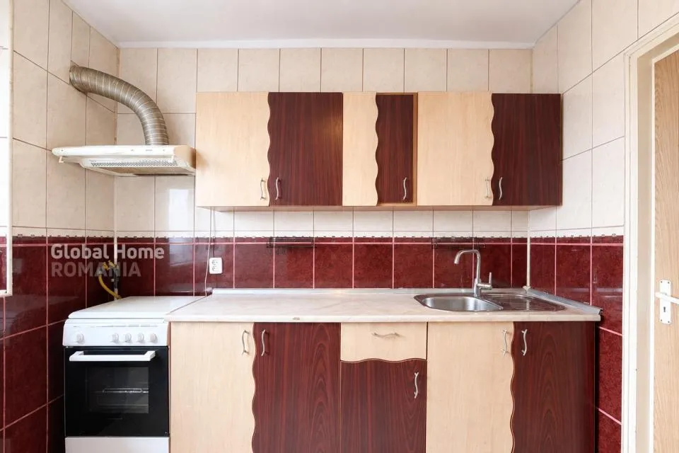 Afi Cotroceni inchiriere 3 camere 3 min metrou Orizont 57 mp