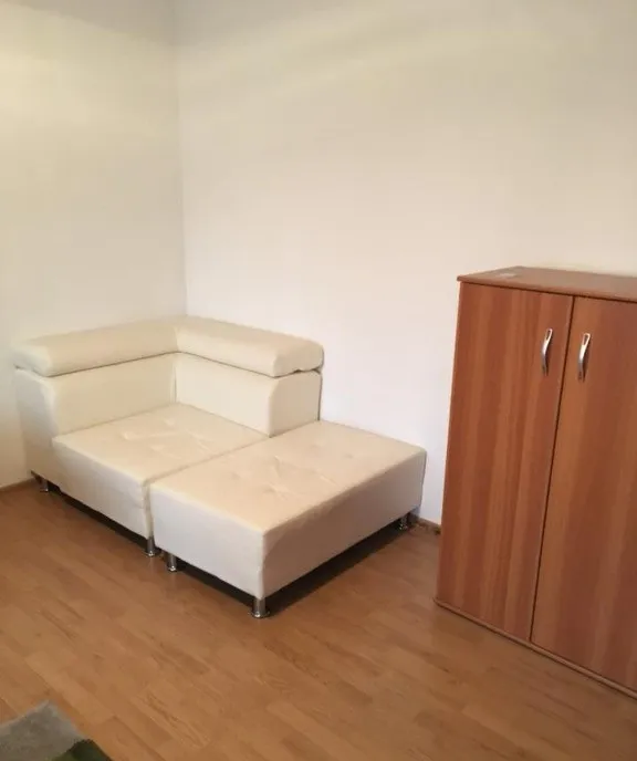 Piata sudului savinesti etaj 4