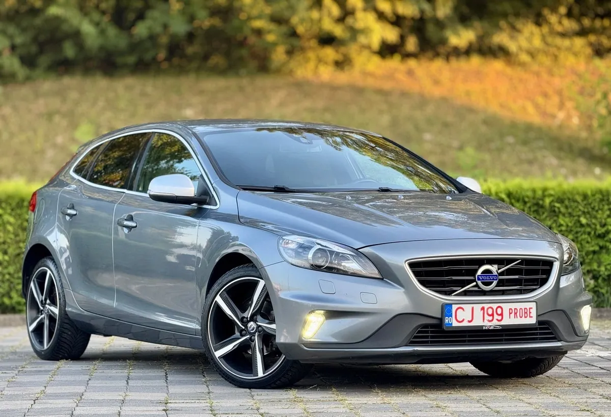 Volvo V40