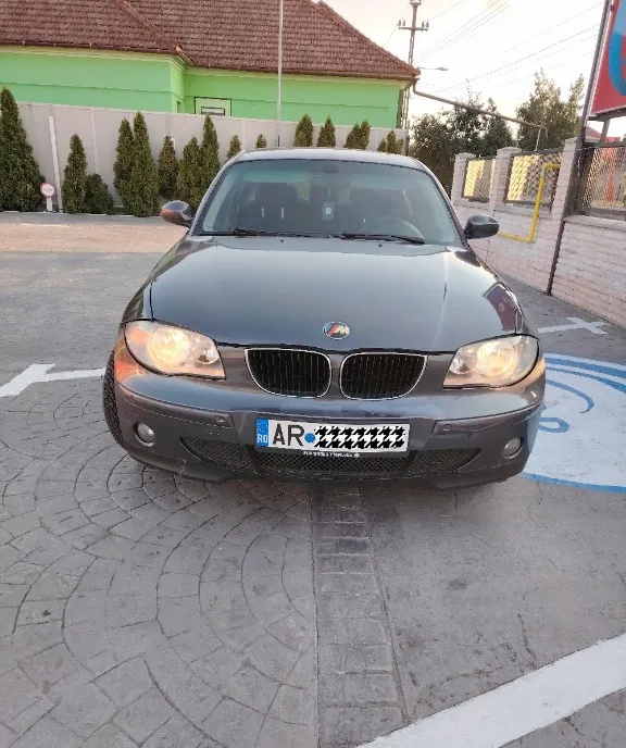 Bmw seria 1 116i 1 6 benzina 2005 1 450 eur