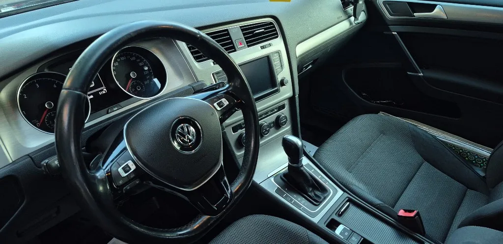Volkswagen Golf VII 1 6 TDI cutie Automata DSG2 Break 2016 8 000 eur