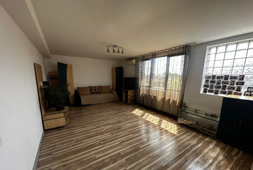 Vila 271 mp ideala investitie pentru inchiriat 7 camere Ci