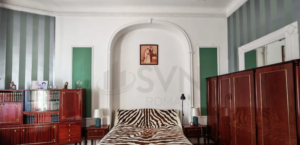 Apartament 4 camere Bd Dacia Piata Romana
