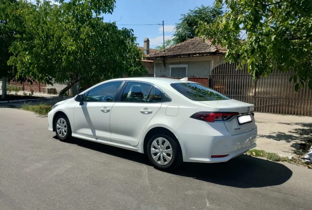 Toyota Corolla 1 6 Benzina Aspirat - 132 Cp Euro 6 - Garantie 3 Ani sau 85000 Km 13 290 eur