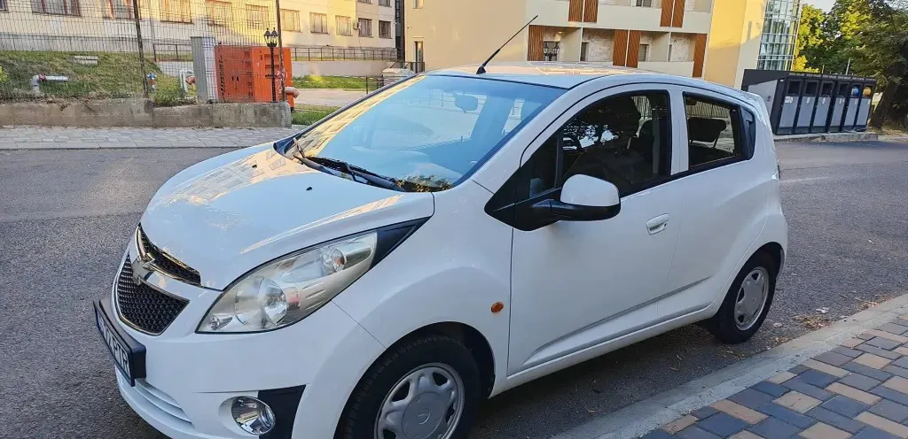 Chevrolet Spark LS 2010 1 0 benzina 68 CP Euro 5 AC 86 000Km 2 250 eur