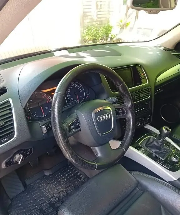 Audi Q5 2 0tdi quattro 8 500 eur