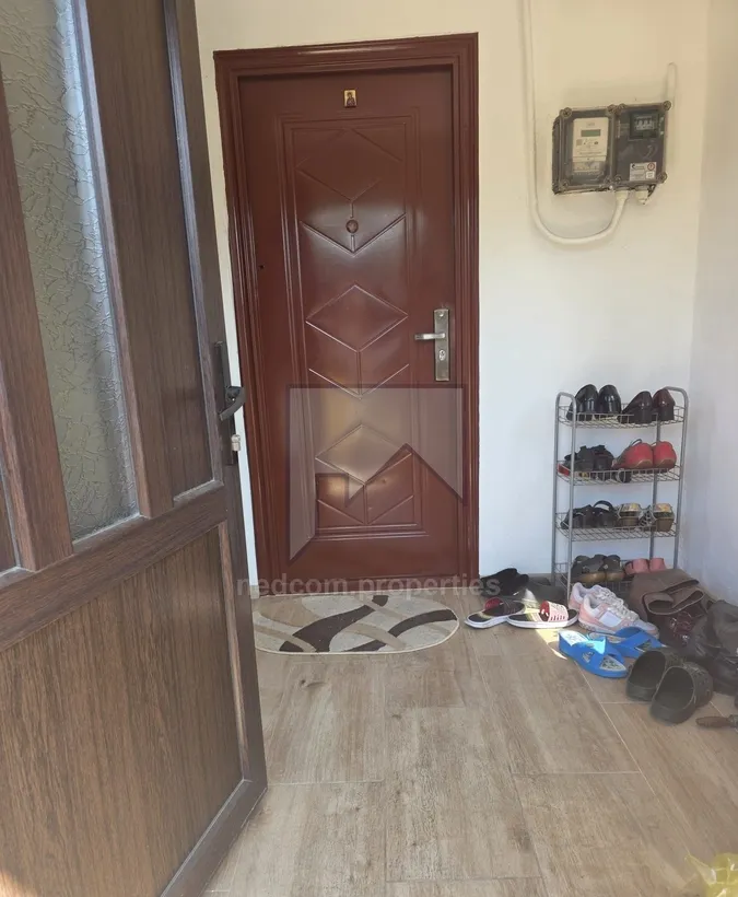Casa de vanzare Oras Pantelimon 2 camere curte proprie
