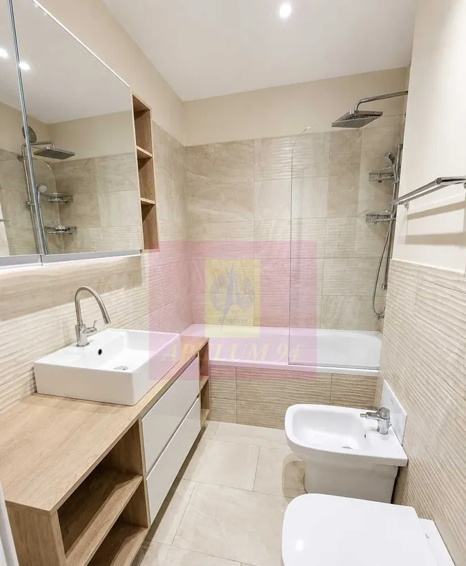Ap 3 camere renovat complet langa ior si metrou Titan