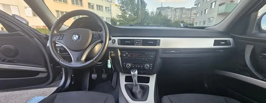BMW 316i 2009 in stare foarte buna 4 200 eur