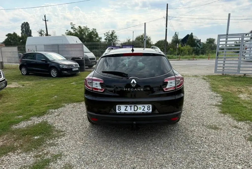 Renault megane 3 facelift bose 5 890 eur
