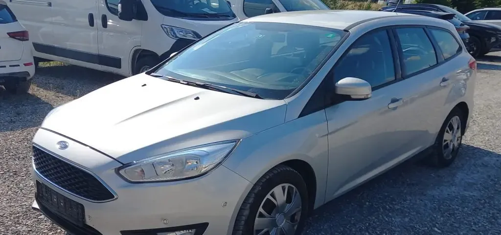 Ford Focus 2017 1 5 TDCi Euro 6 - Navigatie Senzori Parcare 7 000 eur