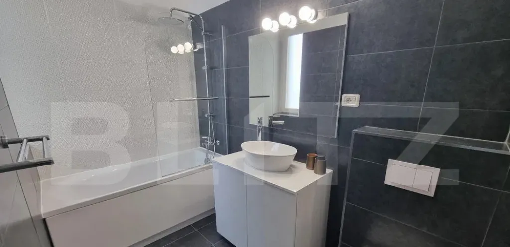 Apartament 2 camere 50 mp mobilat - etaj 2 parcare zon