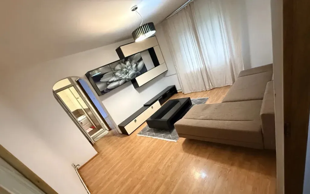 Salaj apartament 3 camere
