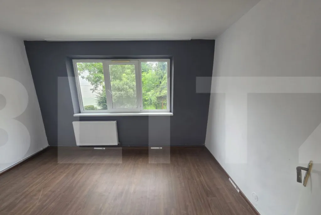 Apartament luminos cu 3 camere