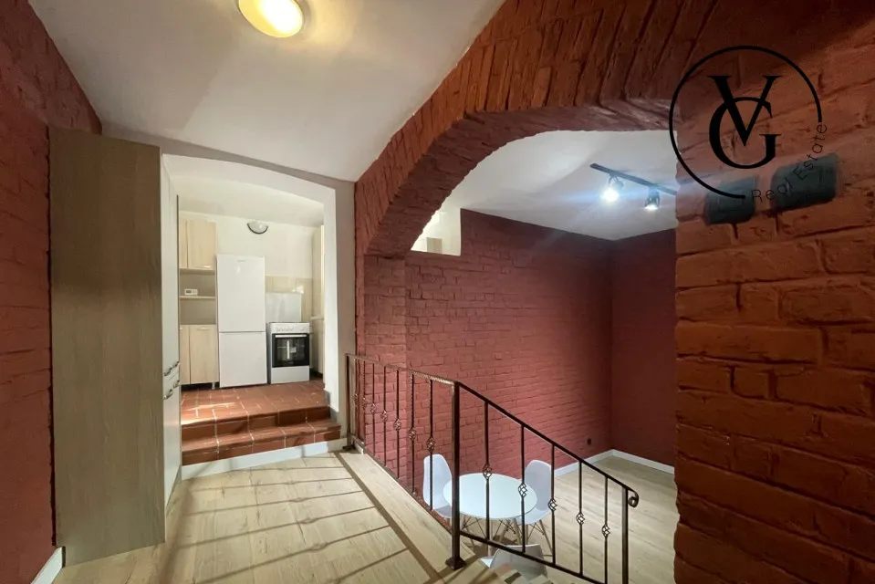 Studio in Cartierul Armenesc