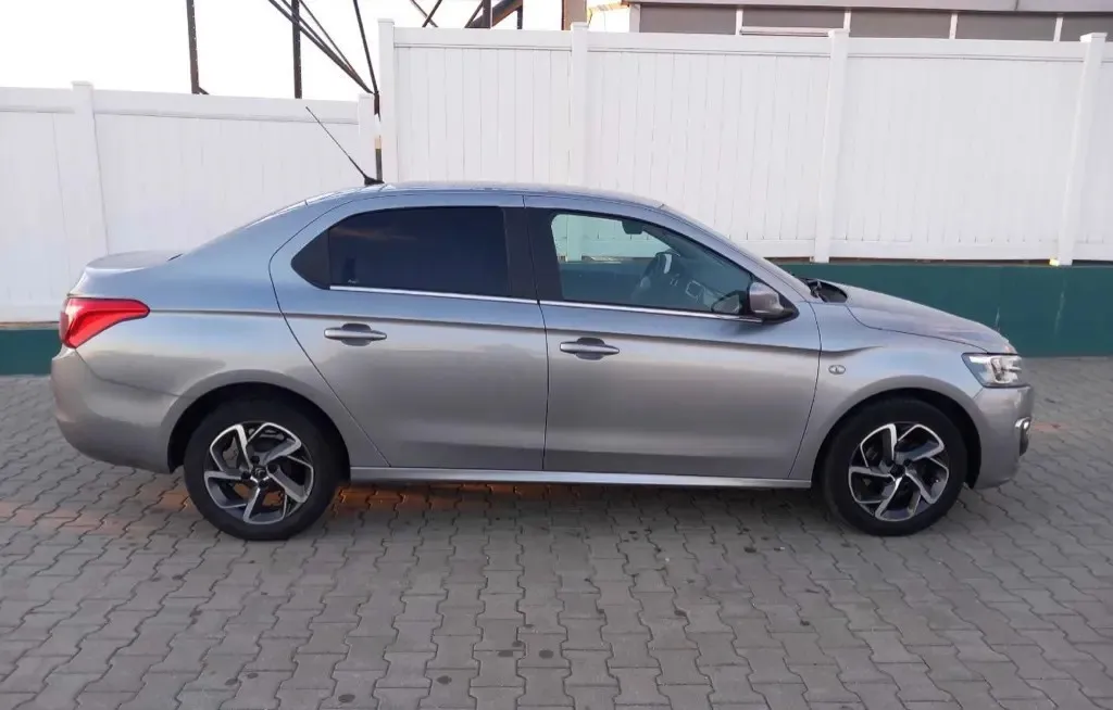Citroen C-Elisee 2018 1 2 cu 6 500 eur