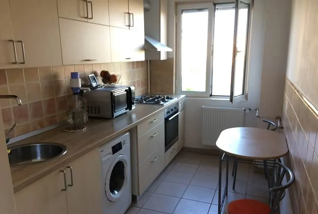 Drumul Taberei 2 camere 51 mp mobilat si utilat la 8 min de metrou