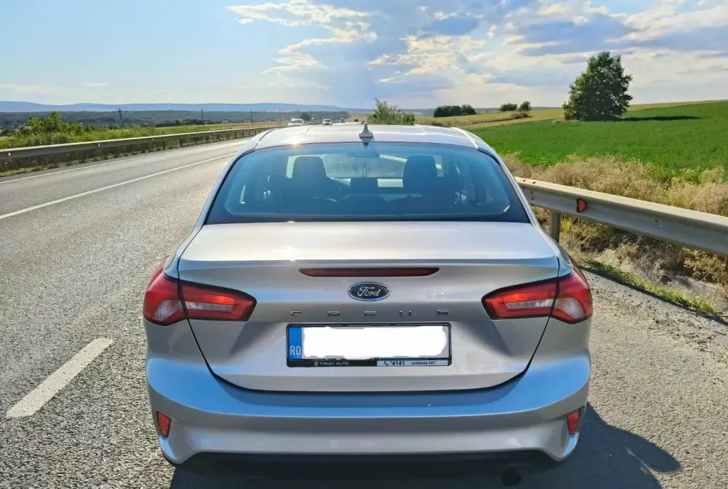 Ford Focus 2019 12 000 eur